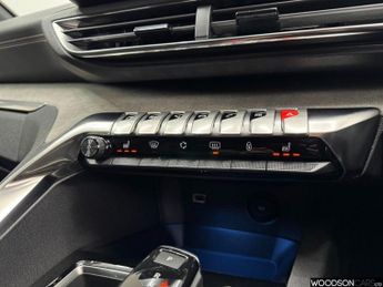 PEUGEOT 3008 1.2 PureTech GT Premium SUV 5dr Petrol EAT Euro 6 (s/s) (130 ps)