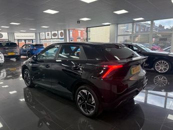 MG MG4 64kWh SE Long Range Hatchback 5dr Electric Auto (203 ps)