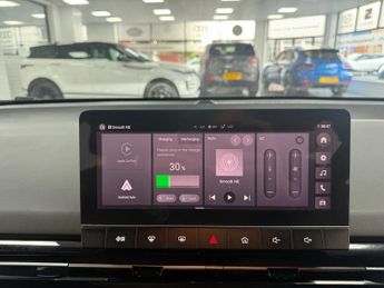 MG MG4 64kWh SE Long Range Hatchback 5dr Electric Auto (203 ps)