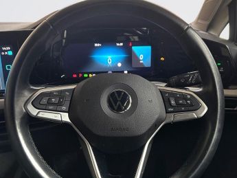 VOLKSWAGEN GOLF 1.5 eTSI MHEV Life Hatchback 5dr Petrol Hybrid DSG Euro 6 (s/s) 