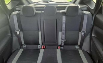 NISSAN QASHQAI 1.2 DIG-T N-Connecta XTRON Euro 6 (s/s) 5dr