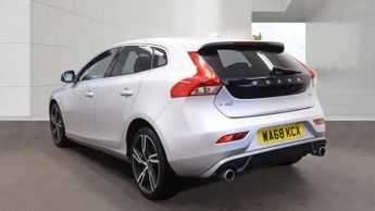 VOLVO V40 1.5 T3 GPF R-Design Pro Hatchback 5dr Petrol Auto Euro 6 (s/s) (