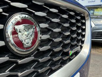 JAGUAR E-PACE 1.5 P300e 12.17kWh R-Dynamic HSE SUV 5dr Petrol Plug-in Hybrid A