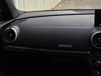 AUDI RS3 2.5 TFSI Saloon 4dr Petrol S Tronic quattro Euro 6 (s/s) (400 ps