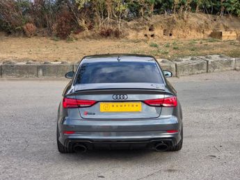 AUDI RS3 2.5 TFSI Saloon 4dr Petrol S Tronic quattro Euro 6 (s/s) (400 ps