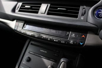 LEXUS CT 1.8 200h Hatchback 5dr Petrol Hybrid E-CVT Euro 6 (s/s) (136 ps)