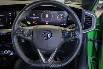 VAUXHALL MOKKA ELECTRIC 50kWh Ultimate SUV 5dr Electric Auto (136 ps)