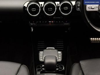 MERCEDES-BENZ CLA 1.3 CLA180 AMG Line Coupe 4dr Petrol 7G-DCT Euro 6 (s/s) (136 ps