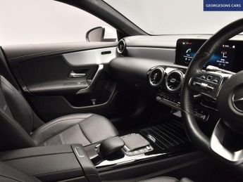 MERCEDES-BENZ CLA 1.3 CLA200 AMG Line Coupe 4dr Petrol 7G-DCT Euro 6 (s/s) (163 ps