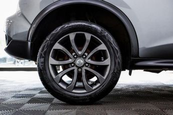 NISSAN JUKE 1.6 Tekna SUV 5dr Petrol XTRON Euro 6 (117 ps)