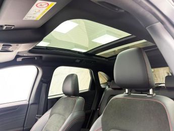 FORD KUGA 2.5 Duratec 14.4kWh ST-Line X Edition SUV 5dr Petrol Plug-in Hyb