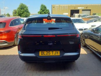 VAUXHALL GRANDLAND 1.2 Design SUV 5dr Petrol Hybrid e-DCT Euro 6 (s/s) (136 ps)