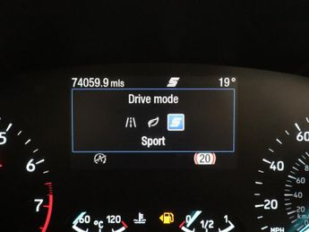 FORD FOCUS 1.0T EcoBoost Titanium Hatchback 5dr Petrol Manual Euro 6 (s/s) 