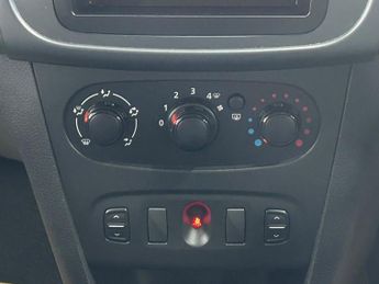 DACIA SANDERO 1.2 Ambiance Hatchback 5dr Petrol Manual Euro 6 (75 ps)