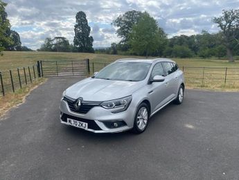 Renault Megane 1.5 Blue dCi Play Sport Tourer 5dr Diesel Manual Euro 6 (s/s) (1