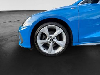 AUDI A3 1.0 TFSI 30 S line Sportback 5dr Petrol S Tronic Euro 6 (s/s) (1