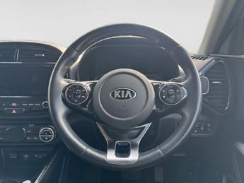 KIA SOUL 64kWh First Edition SUV 5dr Electric Auto (201 bhp)