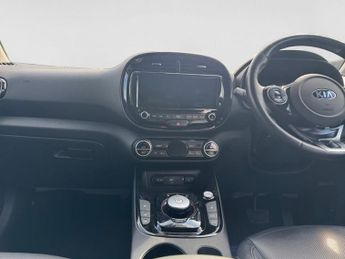 KIA SOUL 64kWh First Edition SUV 5dr Electric Auto (201 bhp)