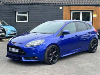 Ford Focus 2.0T EcoBoost ST-2 Hatchback 5dr Petrol Manual Euro 5 (s/s) (250