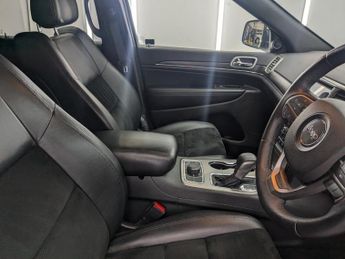 JEEP GRAND CHEROKEE 3l 5dr Auto 247 BHP