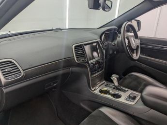 JEEP GRAND CHEROKEE 3l 5dr Auto 247 BHP