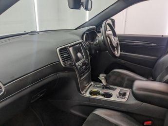 JEEP GRAND CHEROKEE 3l 5dr Auto 247 BHP