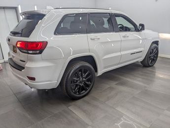 JEEP GRAND CHEROKEE 3l 5dr Auto 247 BHP