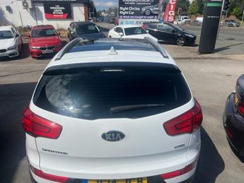 KIA SPORTAGE 2.0 CRDi KX-3 SUV 5dr Diesel Auto AWD Euro 5 (134 bhp)