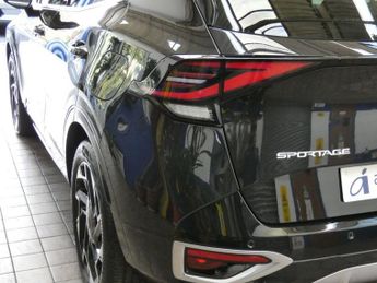 KIA SPORTAGE 1.6 T-GDi 13.8kWh GT-Line SUV 5dr Petrol Plug-in Hybrid Auto AWD