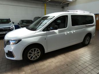 FORD GRAND TOURNEO CONNECT 2.0 EcoBlue Titanium MPV 5dr Diesel DCT Euro 6 (s/s) (122 ps)