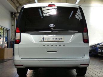 FORD GRAND TOURNEO CONNECT 2.0 EcoBlue Titanium MPV 5dr Diesel DCT Euro 6 (s/s) (122 ps)