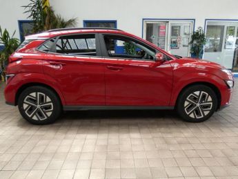 HYUNDAI KONA 64kWh Ultimate SUV 5dr Electric Auto (10.5kW Charger) (204 ps)