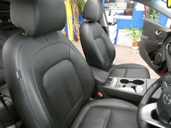 HYUNDAI KONA 64kWh Ultimate SUV 5dr Electric Auto (10.5kW Charger) (204 ps)