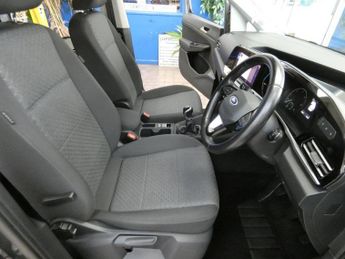 FORD GRAND TOURNEO CONNECT 2.0 EcoBlue Titanium MPV 5dr Diesel Manual Euro 6 (s/s) (122 ps)