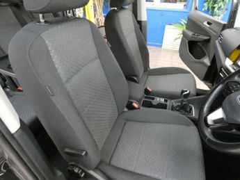 FORD GRAND TOURNEO CONNECT 2.0 EcoBlue Titanium MPV 5dr Diesel Manual Euro 6 (s/s) (122 ps)