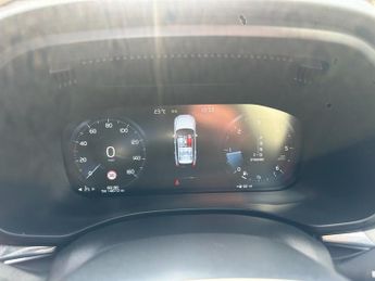 VOLVO XC60 2.0 D4 R-Design SUV 5dr Diesel Auto AWD Euro 6 (s/s) (190 ps)