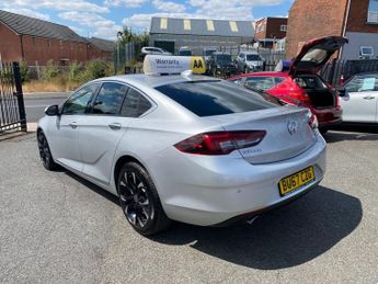 VAUXHALL INSIGNIA 2.0 Turbo D BlueInjection Elite Nav Grand Sport 5dr Diesel Autom