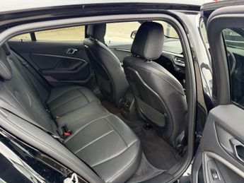 BMW 1 SERIES 1.5 118i M Sport Hatchback 5dr Petrol DCT Euro 6-FINISHED IN BLA