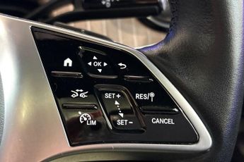 MERCEDES-BENZ EQE EQE 300 89kWh Exclusive Luxury Saloon 4dr Electric Auto (245 ps)