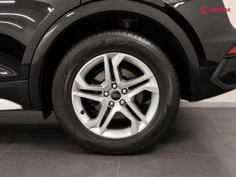 AUDI Q5 2.0 TFSI 45 Sport Sportback 5dr Petrol S Tronic quattro Euro 6 (