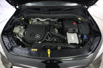 MERCEDES-BENZ GLA 1.3 GLA200 AMG Line (Premium) 7G-DCT Euro 6 (s/s) 5dr