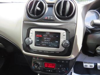 ALFA ROMEO MITO 1.4 TB MultiAir Distinctive Hatchback 3dr Petrol TCT Euro 6 (s/s