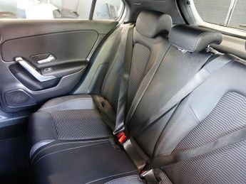 MERCEDES-BENZ A CLASS 1.3 A200 Sport Hatchback 5dr Petrol 7G-DCT Euro 6 (s/s) (163 ps)