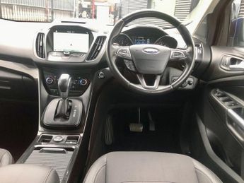 FORD KUGA 1.5 TDCi Titanium SUV 5dr Diesel Powershift Euro 6 (s/s) (120 ps
