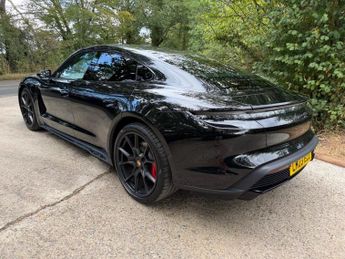 PORSCHE TAYCAN Performance Plus 93.4kWh GTS Saloon 4dr Electric Auto 4WD (11kW 