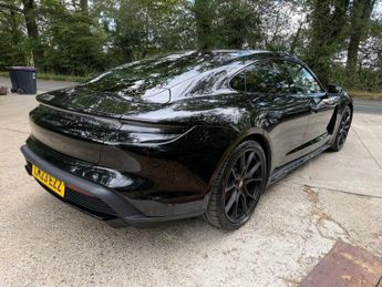 PORSCHE TAYCAN Performance Plus 93.4kWh GTS Saloon 4dr Electric Auto 4WD (11kW 