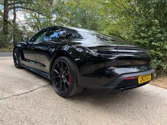 PORSCHE TAYCAN Performance Plus 93.4kWh GTS Saloon 4dr Electric Auto 4WD (11kW 