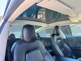 TESLA Model 3 (Dual Motor) Performance Saloon 4dr Electric Auto 4WDE (Performa