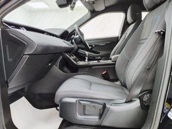 LAND ROVER RANGE ROVER EVOQUE 2.0 D150 R-Dynamic SUV 5dr Diesel Manual FWD Euro 6 (s/s) (150 p