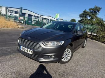 Ford Mondeo 2.0 TDCi Zetec Hatchback 5dr Diesel Manual Euro 6 (s/s) (150 ps)